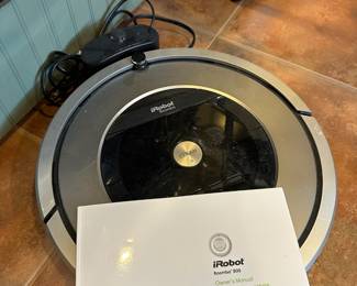 iRobot Roomba 880