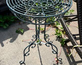 Metal French Scroll Patio Side Table
