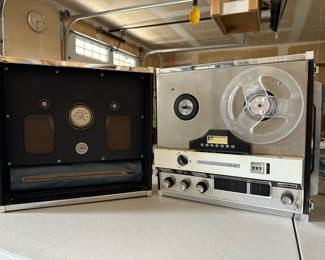Concord Stereophonic 880 Reel to Reel Player