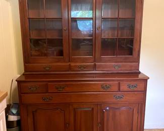 Willet solid cherry china cabinet/hutch