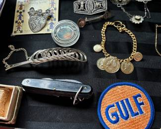 Assortment of Jewelry