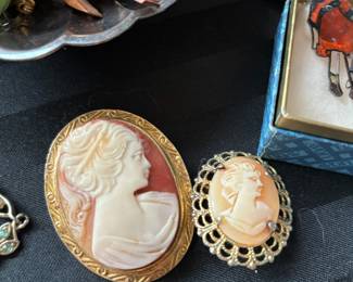 Assortment of Jewelry