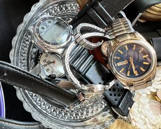 Assortment of Jewelry