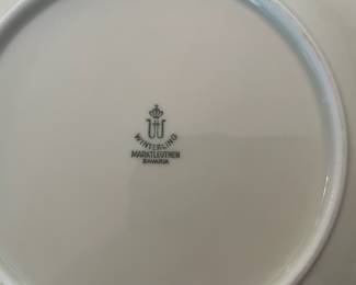 Winterling Marktleuthen Gold Trim Dinnerware Set