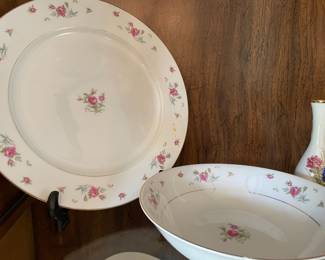 Japan Fine China "Petite Rose" Dinner Plate & Bowl