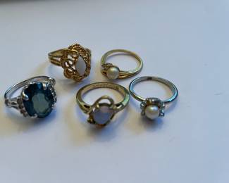 Assortment of Jewelry