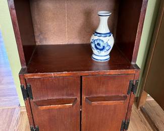 Rosewood Stained Bookcase/Cabinet