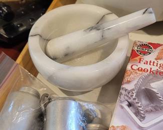 White Marble Mortar & Pestle