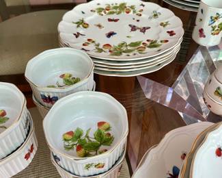 Vintage Ardalt Lenwile Butterfly Floral Dinnerware, huge amounts of this beautiful pattern
