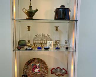 Curio of smalls, many unusual pieces 