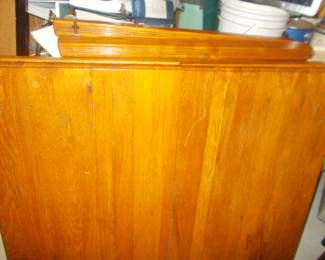 English table    unassembled