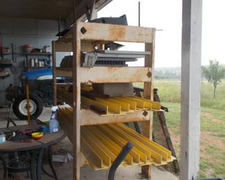 Iron beams and HEAVY DUTY rack