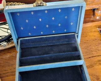 Vintage Jewelry Box