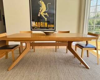 Design Within Reach Dining Table and Chairs 