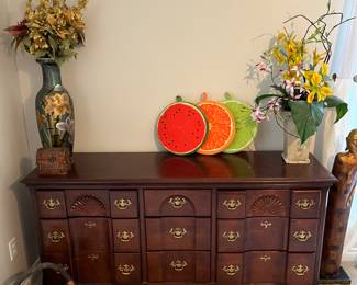 Nine-drawer dresser.