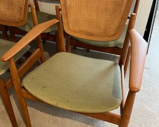 Closer look at one of the five mid-century/Danish modern chairs by John Stuart (Grand Rapids/New York).