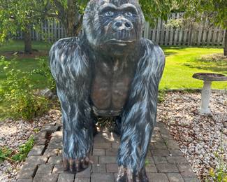 5000lb concrete gorilla 