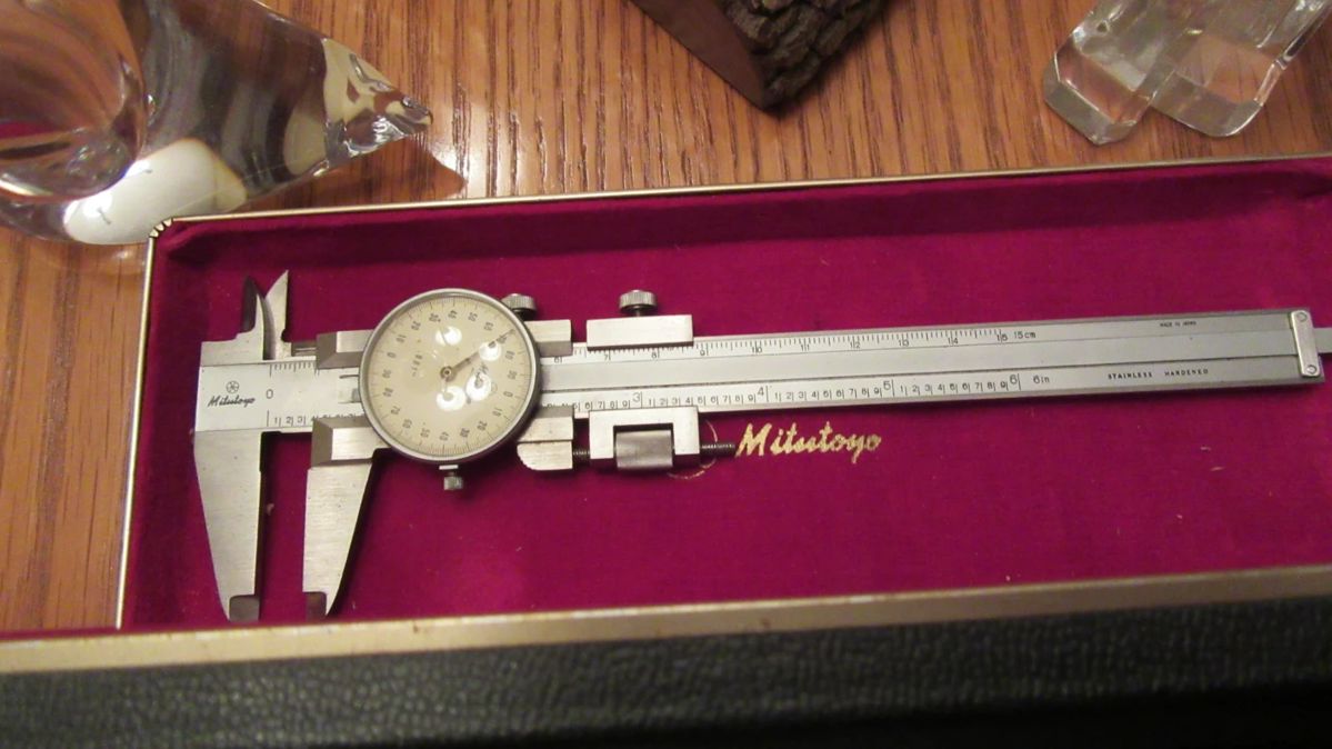 Melanie caliper guage