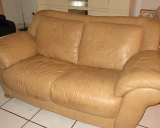Melanie leather sofa