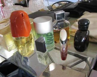 Melanie more perfume