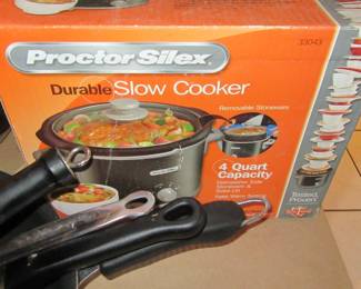 Melanie slow cooker new in the box