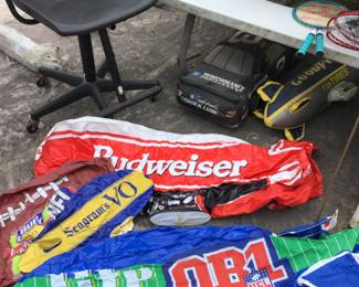 Blow up advertisements 