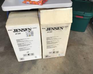 Pair of Jensen speakers, 1 is brand new unopened 