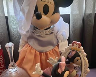 More Minnie Collectibles