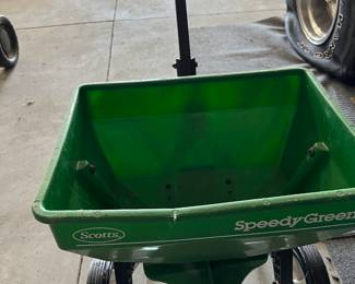 Scotts Speedy Green Lawn Spredder