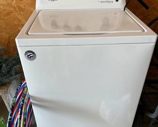 Whirlpool top loading washer with agitator great condition like new