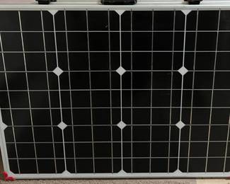 Patriot Power Generator w 2 Solar Panels