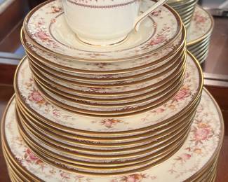 Noritake Brently