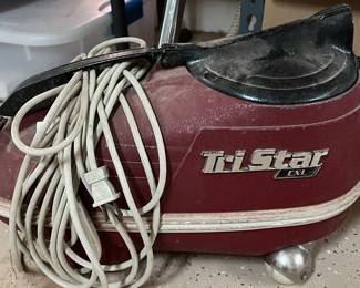 Tri-Star Vacuum