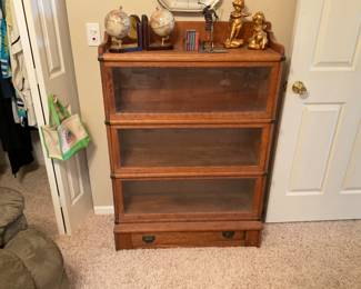 NICE ANTIQUE OAK BOOK CASE, WITH A DRAWER IN THE BASE.   