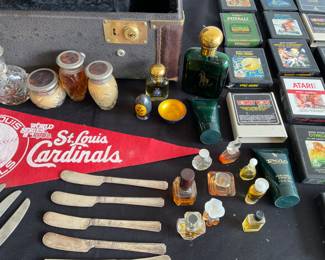 MINI PREFUME BOTTLES