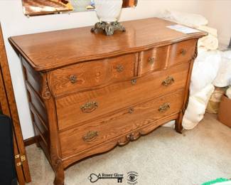 Beautiful Batavia Estate Sale Highlights