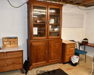 Beautiful Batavia Estate Sale Highlights