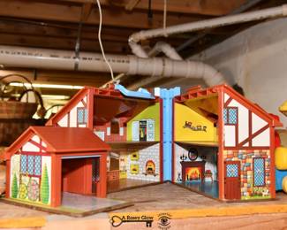 Beautiful Batavia Estate Sale Highlights