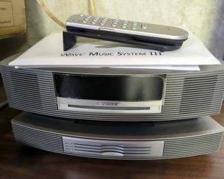 Bose Wave Music System III Including Speaker, Remote Control And Instruction Manual