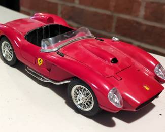 Burago 1/18 Scale 250 Testa Rossa Ferrari Die Cast Model Car, And miniature Die Cast School Bus