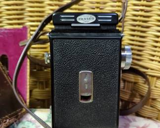 Vintage Yashica A 80mm Camera In Leather Carry Case