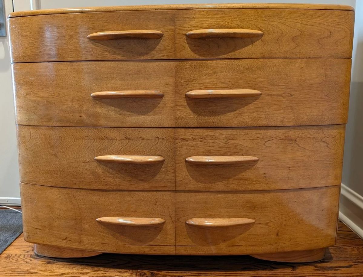 45"wide X 21"deep X 35"tall.  Finish in excellent condition, one or two marks on top that look like they could be easily removed