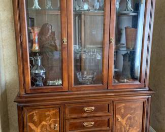 Broyhill china cabinet, Asian style