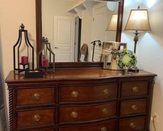 duncan phyfe 9 drawer dresser with mirror
