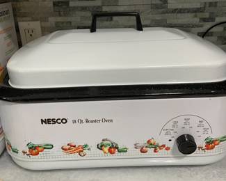 NESCO roaster/ buffet server
