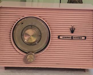 1950's GENERAL ELECTRIC RADIOS