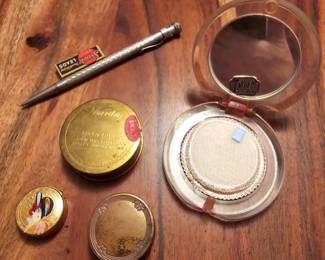 VINTAGE LUCITE VOGUE of CALIFORNIA & OLD COMPACTS