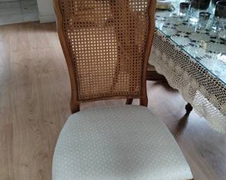 dining room chair