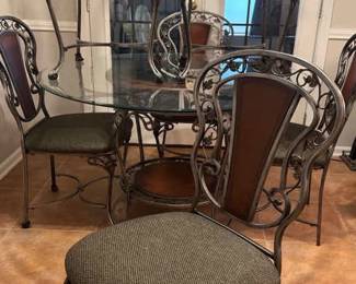 Round Glass Top Table with Chairs