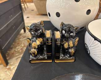 vintage cat book ends